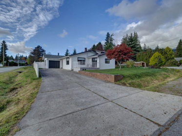 776 Seacot Way, Gibsons, BC, Gibsons — Single Family Residence for sale
