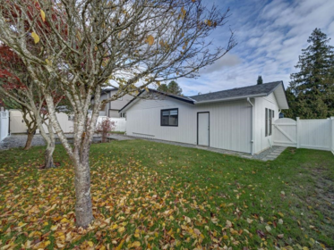 Kitchen Photo of 776 Seacot Way, Gibsons, BC