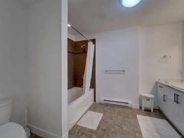 Office / Den Photo of 776 Seacot Way, Gibsons, BC