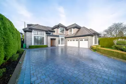 8591 Fairhurst Road, Richmond, BC, Seafair — 5 bed single family residence for sale