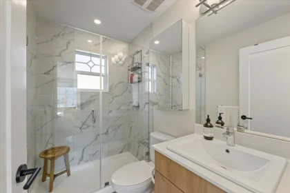 Mudroom Photo of 107 258 Hart Street, Coquitlam, BC