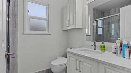 Primary Bathroom Photo of 31297 Wagner Drive, Abbotsford, BC