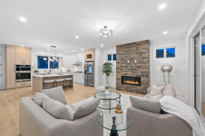 10490 Mcveety Street, Maple Ridge, BC, Albion — 5 bed single family residence for sale