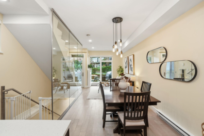 Breakfast Nook Photo of 4 1851 Adanac Street, Vancouver, BC