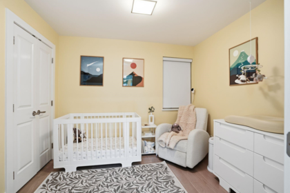 Guest Bathroom Photo of 4 1851 Adanac Street, Vancouver, BC