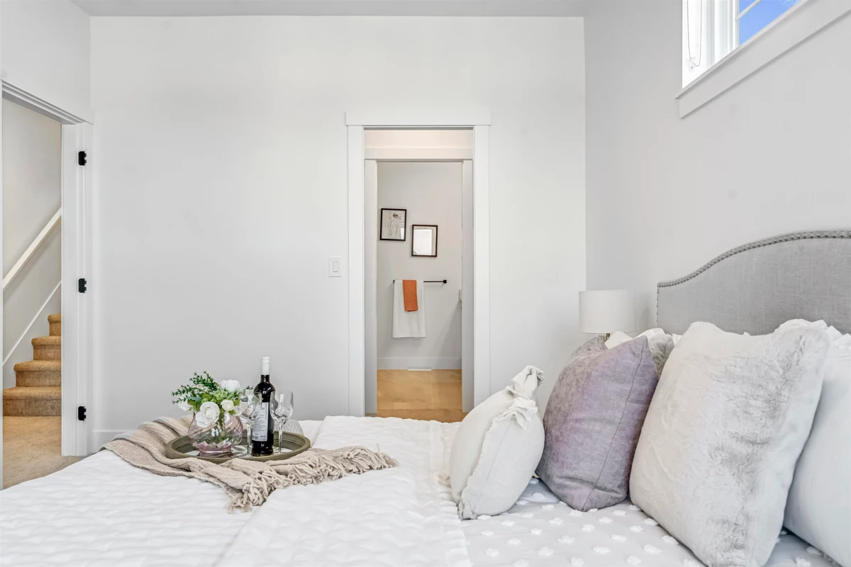 Hallway Photo of 23 6035 141 Street, Surrey, BC