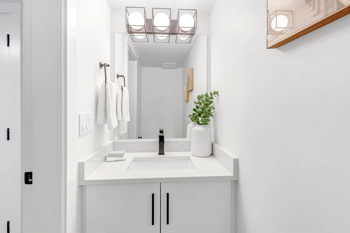 Living Room Photo of 23 6035 141 Street, Surrey, BC