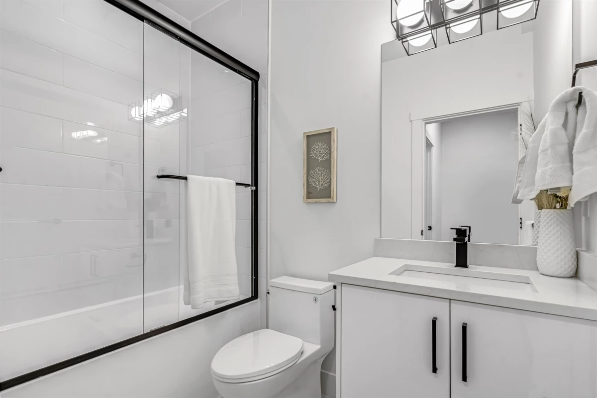 Swimming Pool Photo of 23 6035 141 Street, Surrey, BC