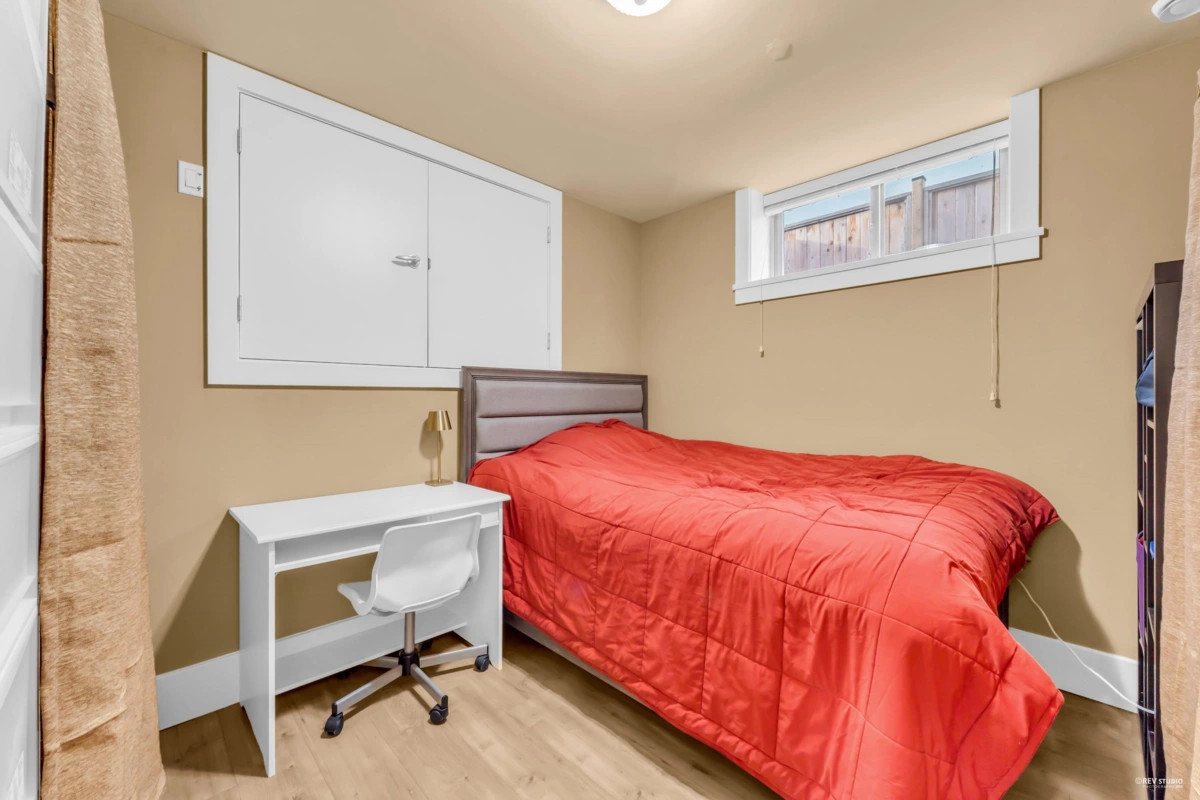 Garden / Landscaping Photo of 2139 W 22nd Avenue, Vancouver, BC