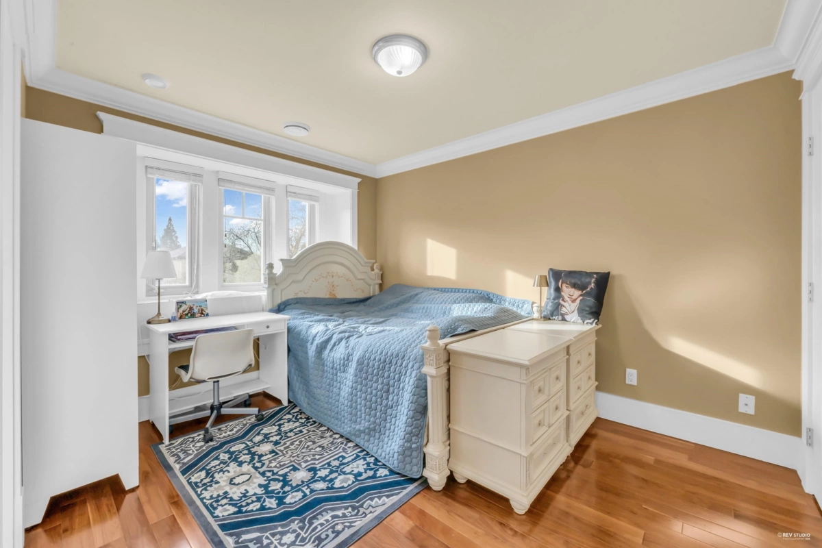 Staircase Photo of 2139 W 22nd Avenue, Vancouver, BC