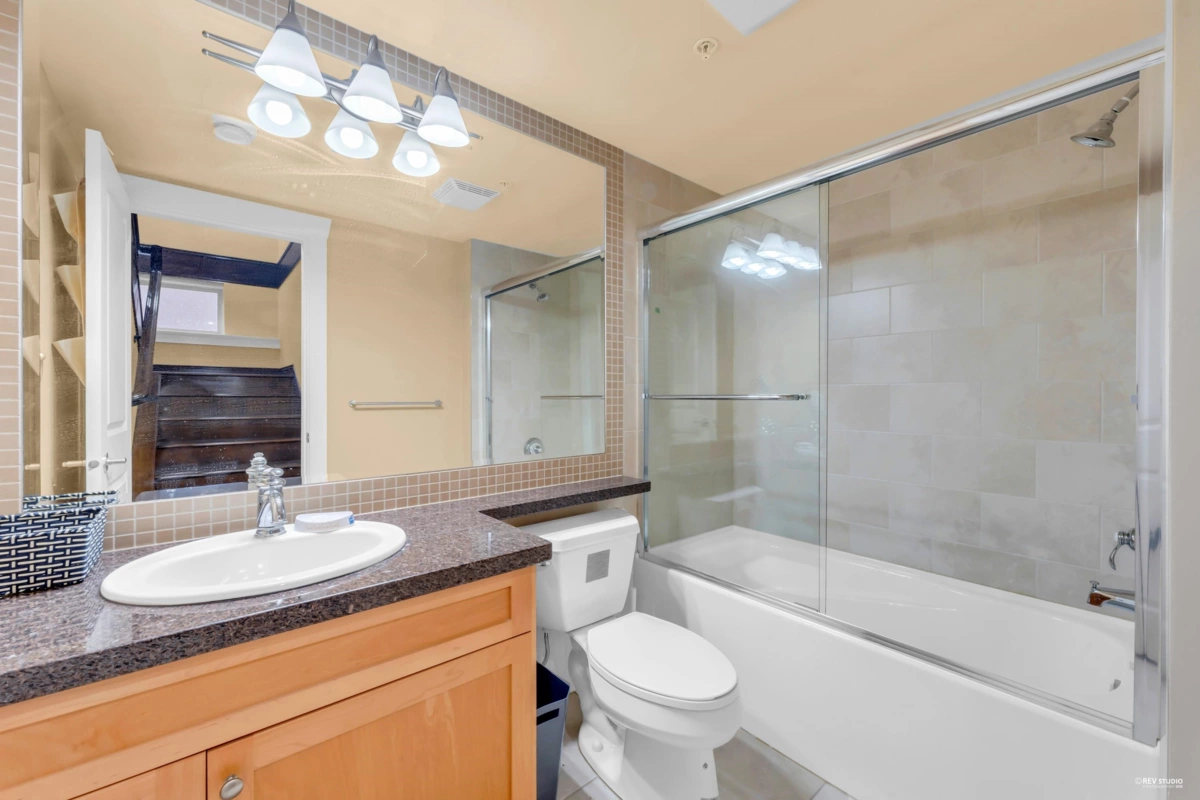 Swimming Pool Photo of 2139 W 22nd Avenue, Vancouver, BC