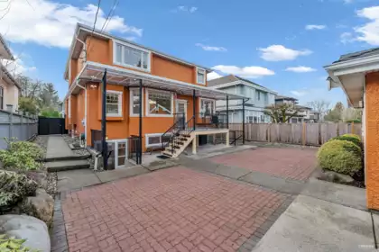 Fitness Center Photo Near 2139 W 22nd Avenue, Vancouver, BC