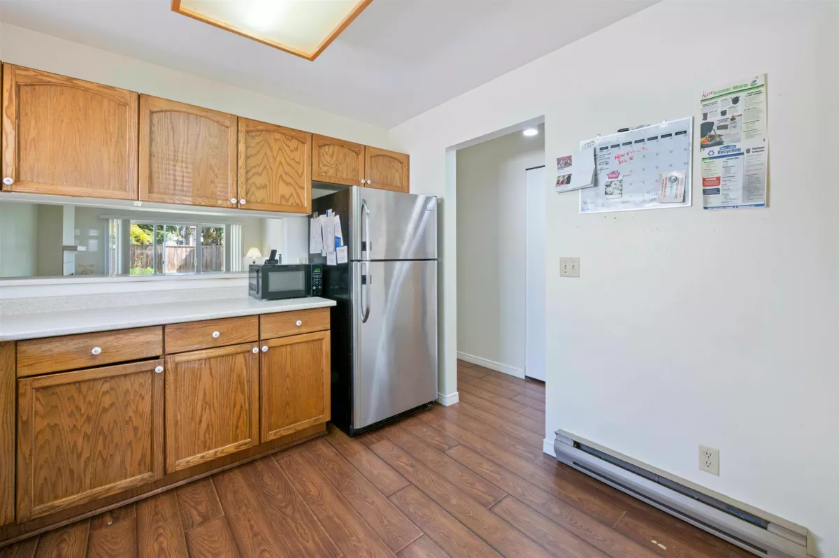 Kitchen Island Photo of 133 12233 92 Avenue, Surrey, BC