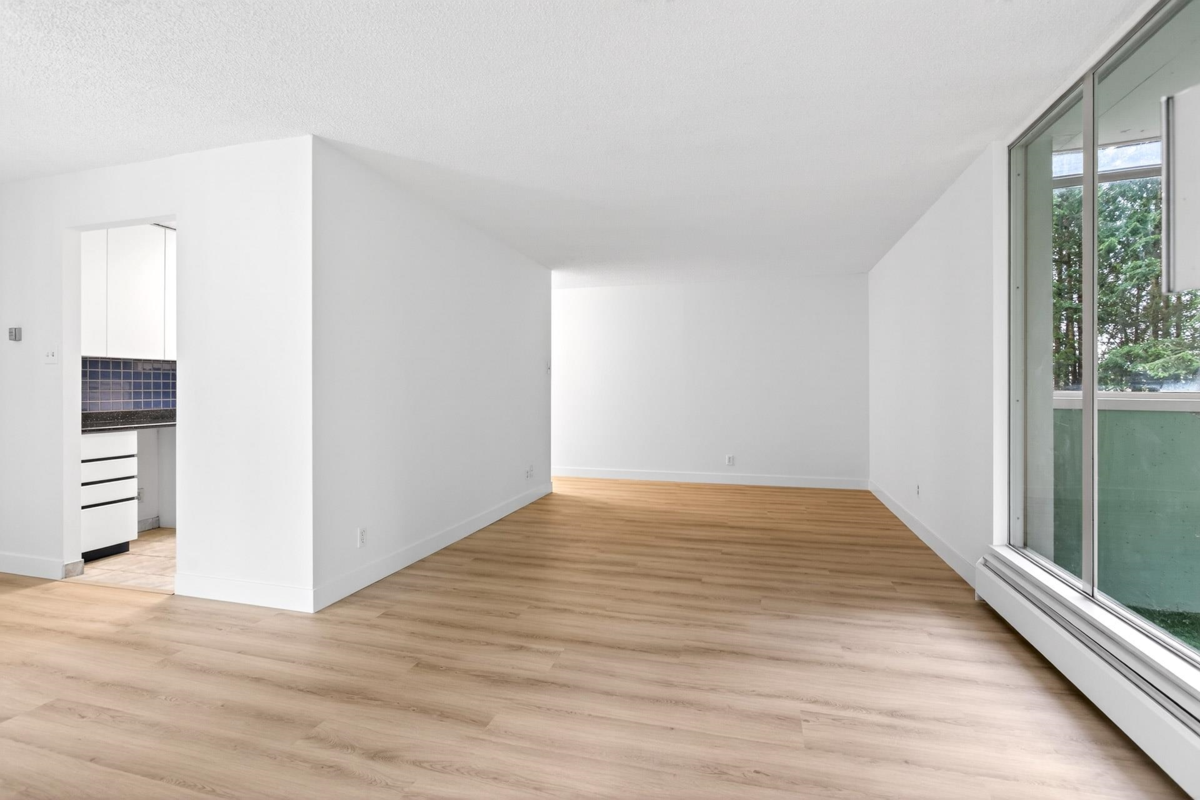 Bedroom 2 Photo of 504 2024 Fullerton Avenue, North Vancouver, BC