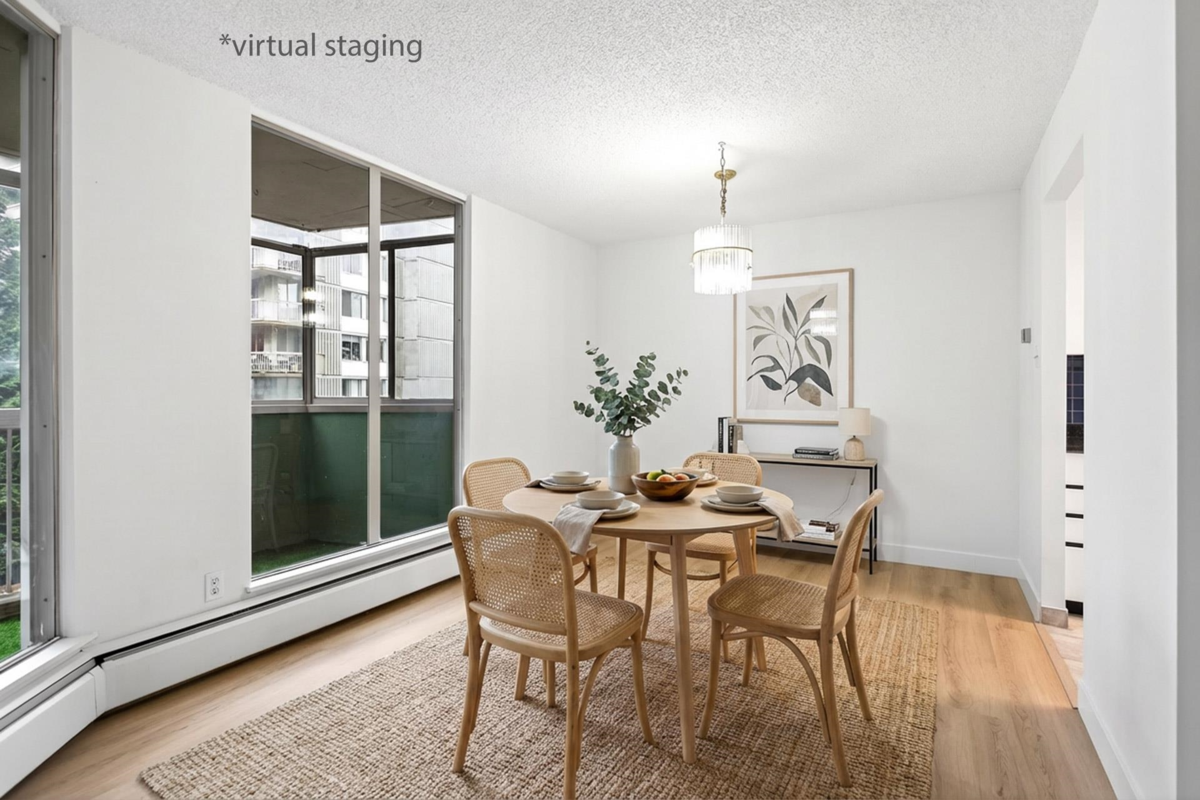 Living Room Photo of 504 2024 Fullerton Avenue, North Vancouver, BC