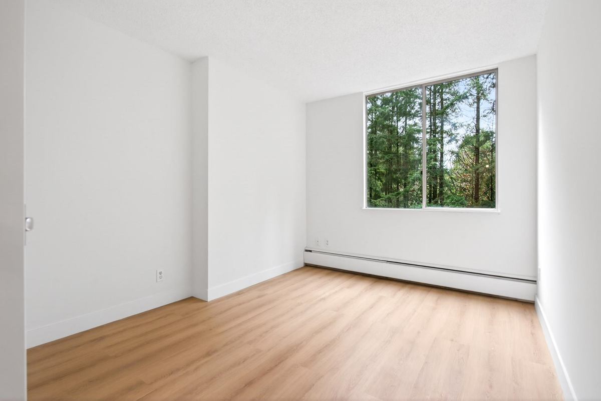 Outdoor Deck Photo of 504 2024 Fullerton Avenue, North Vancouver, BC