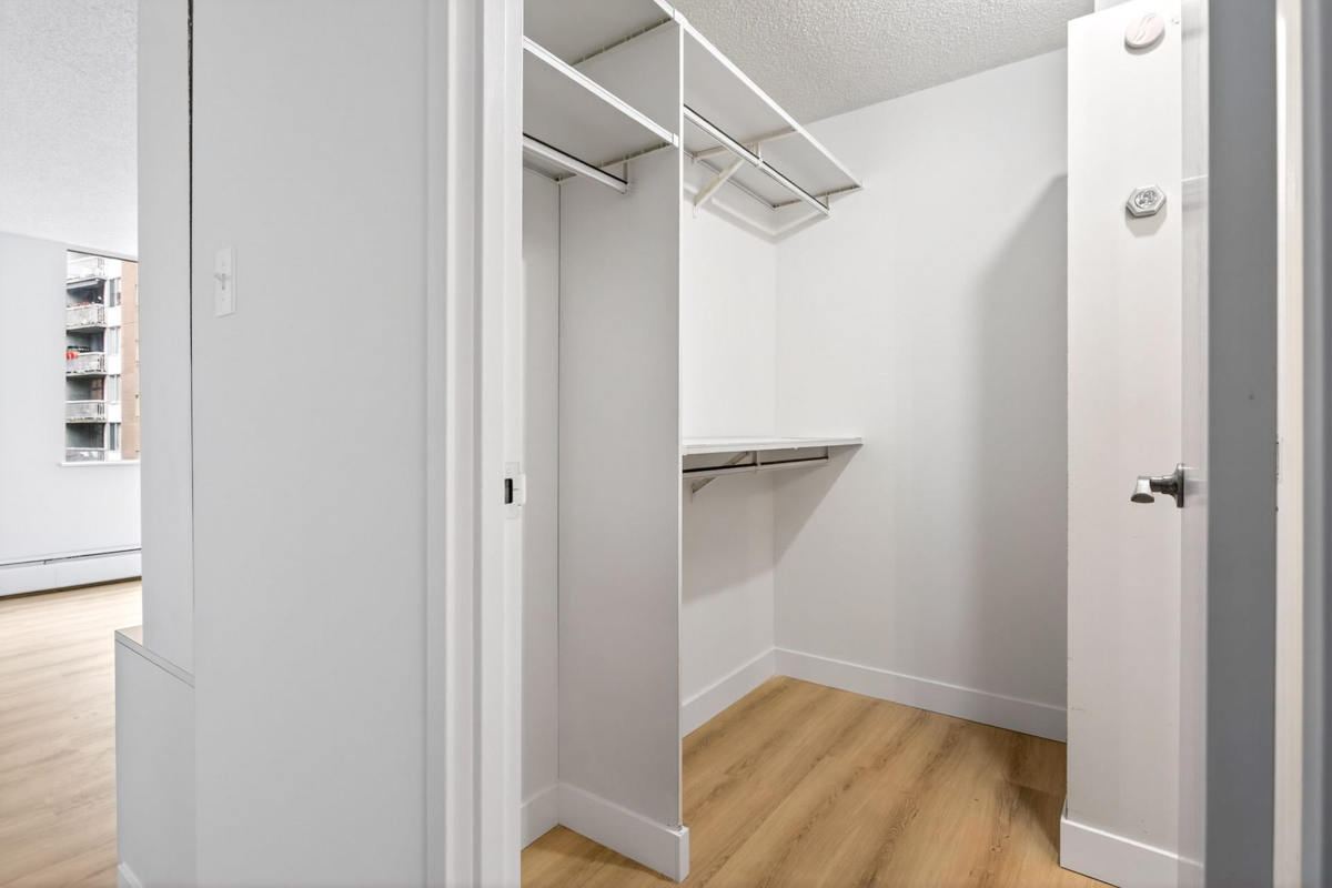 Outdoor Patio Photo of 504 2024 Fullerton Avenue, North Vancouver, BC