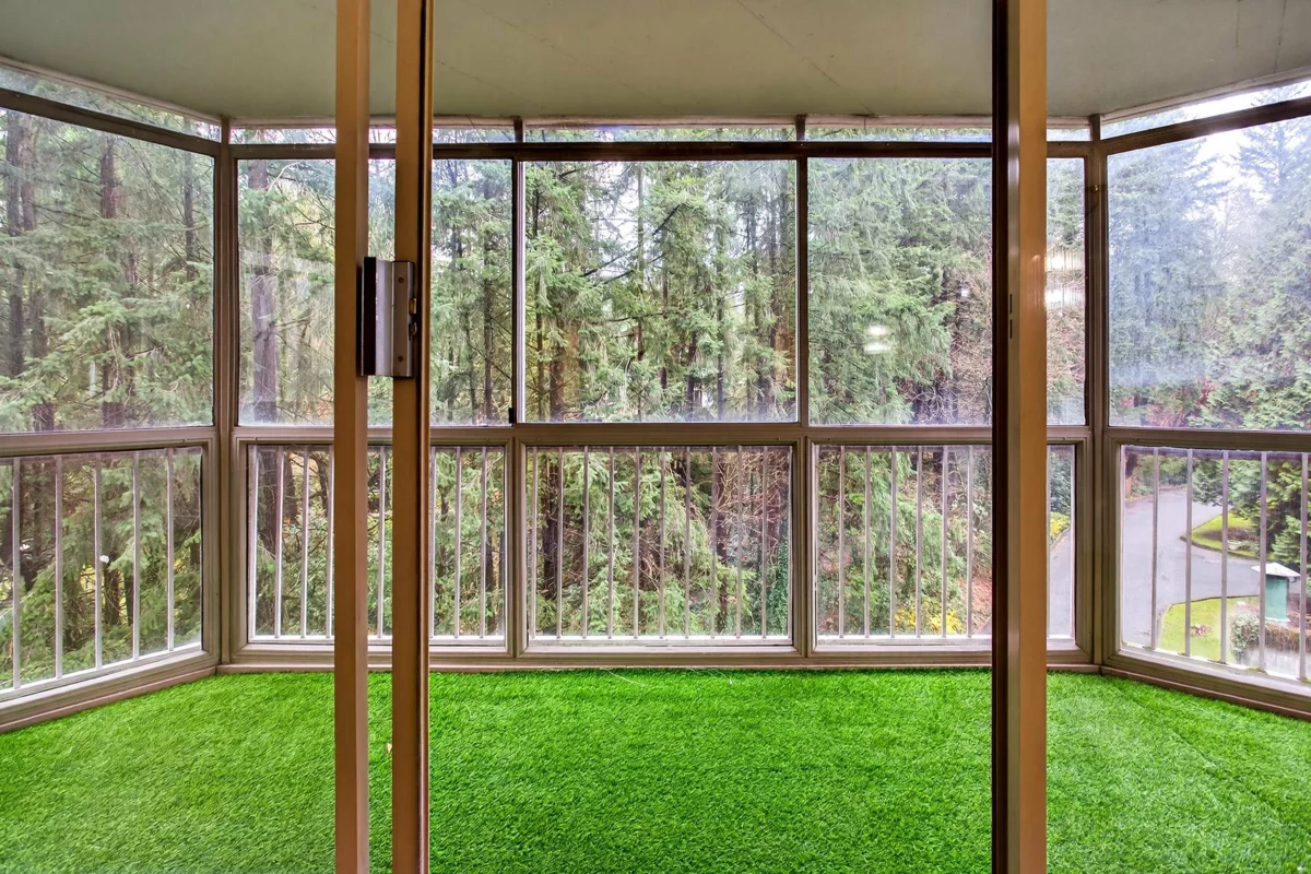 Pantry Photo of 504 2024 Fullerton Avenue, North Vancouver, BC