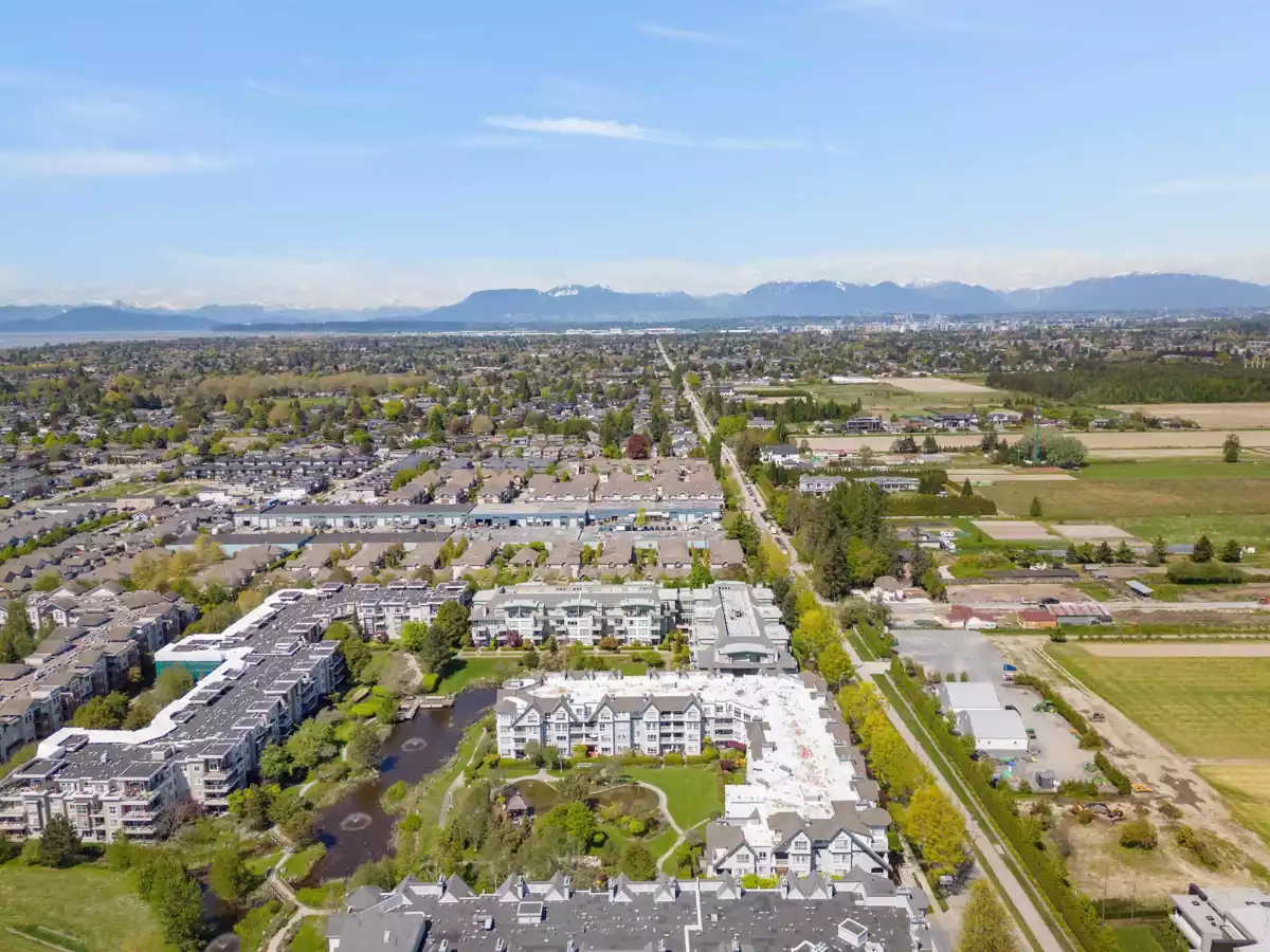 Fitness Center Photo Near 104 12633 No 2 Road, Richmond, BC