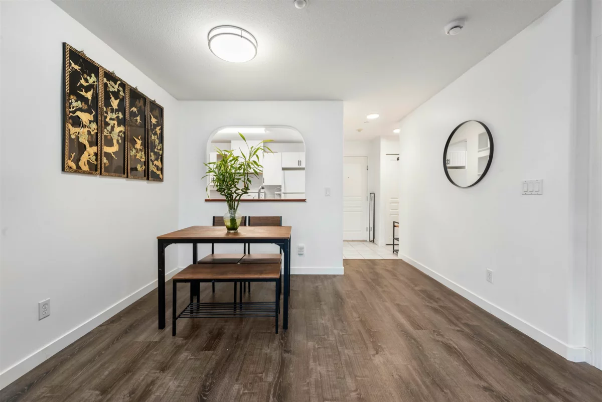 Office / Den Photo of 104 12633 No 2 Road, Richmond, BC