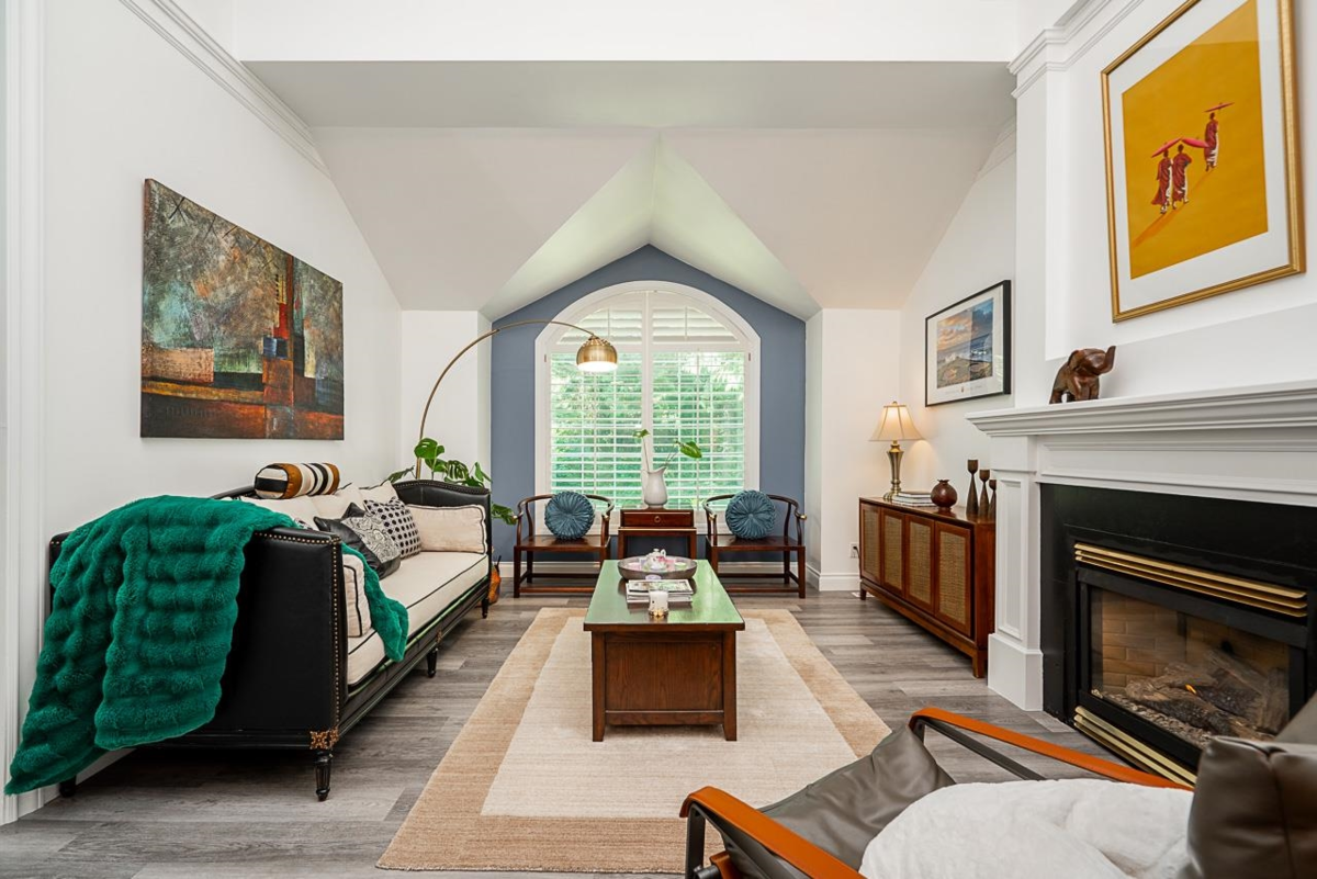 Dining Area Photo of 13774 Crescent Road, Surrey, BC