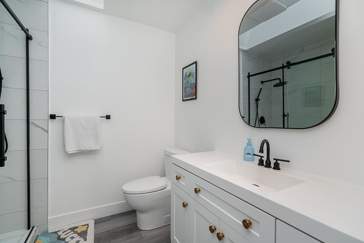 Garden / Landscaping Photo of 13774 Crescent Road, Surrey, BC