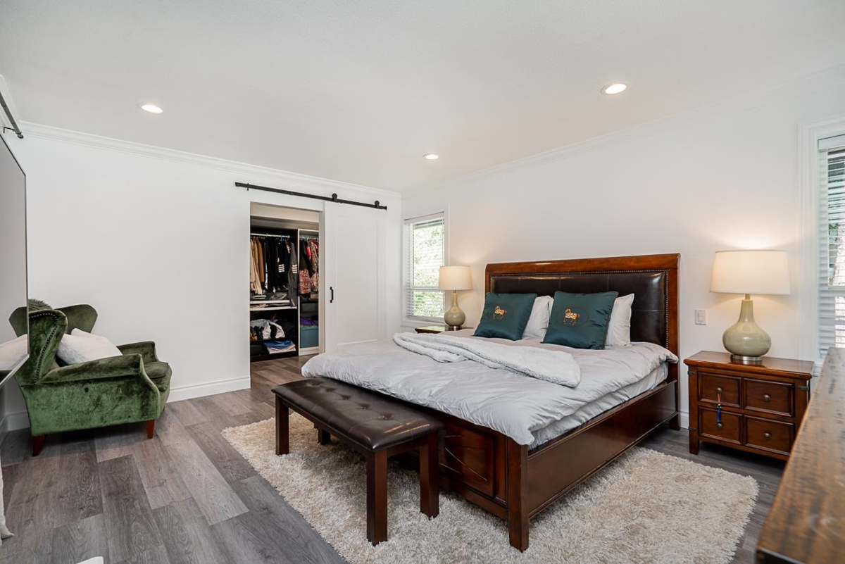 Hallway Photo of 13774 Crescent Road, Surrey, BC