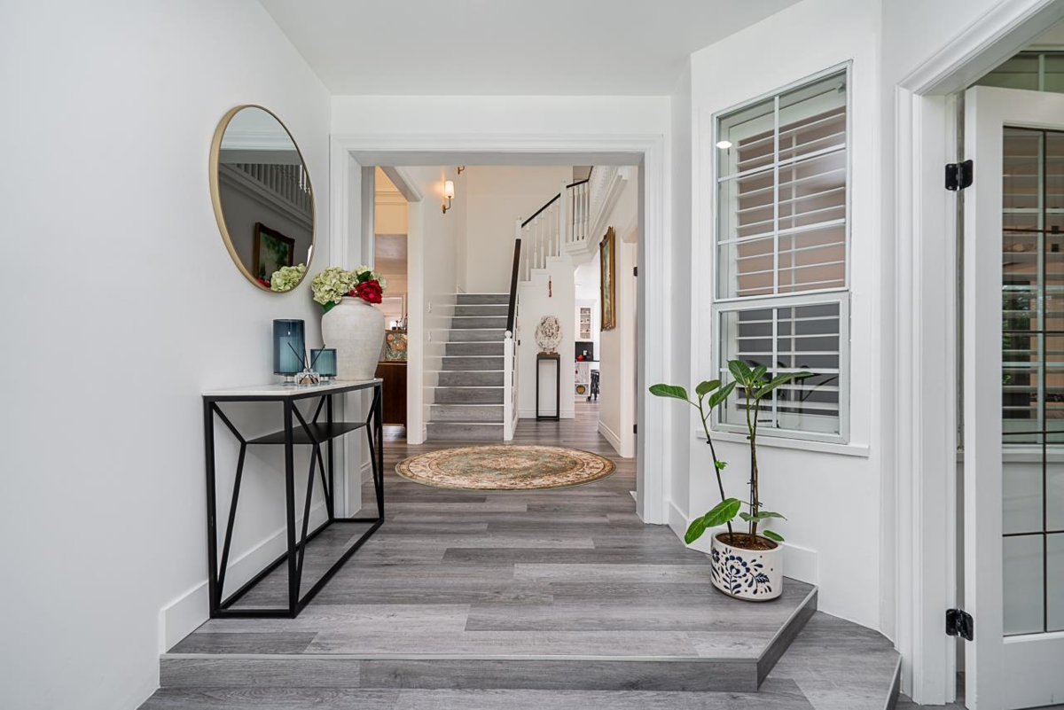 Kitchen Island Photo of 13774 Crescent Road, Surrey, BC