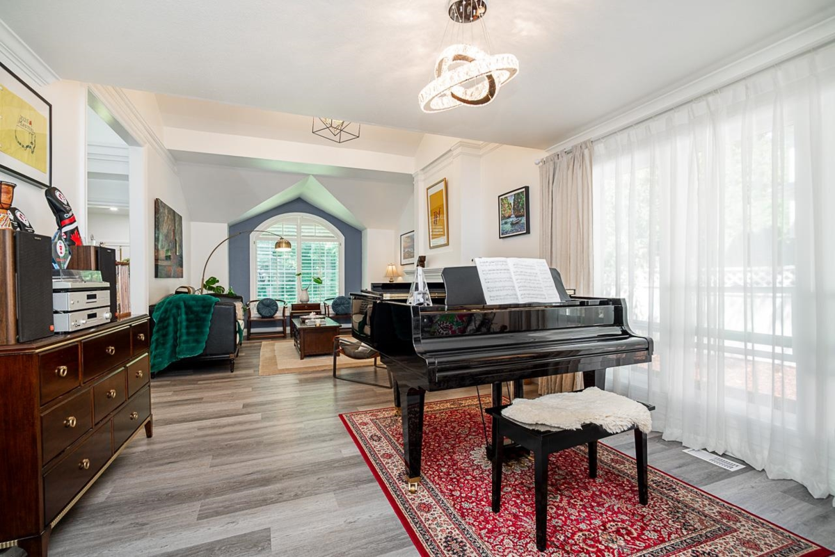 Pantry Photo of 13774 Crescent Road, Surrey, BC