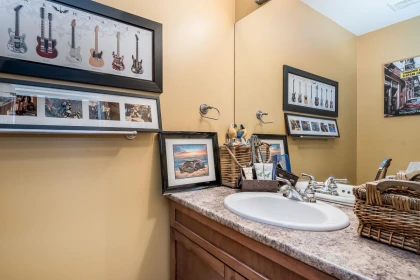 Basement Recreation Room Photo of 5846 167 Street, Surrey, BC