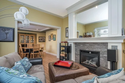 Kitchen Island Photo of 5846 167 Street, Surrey, BC