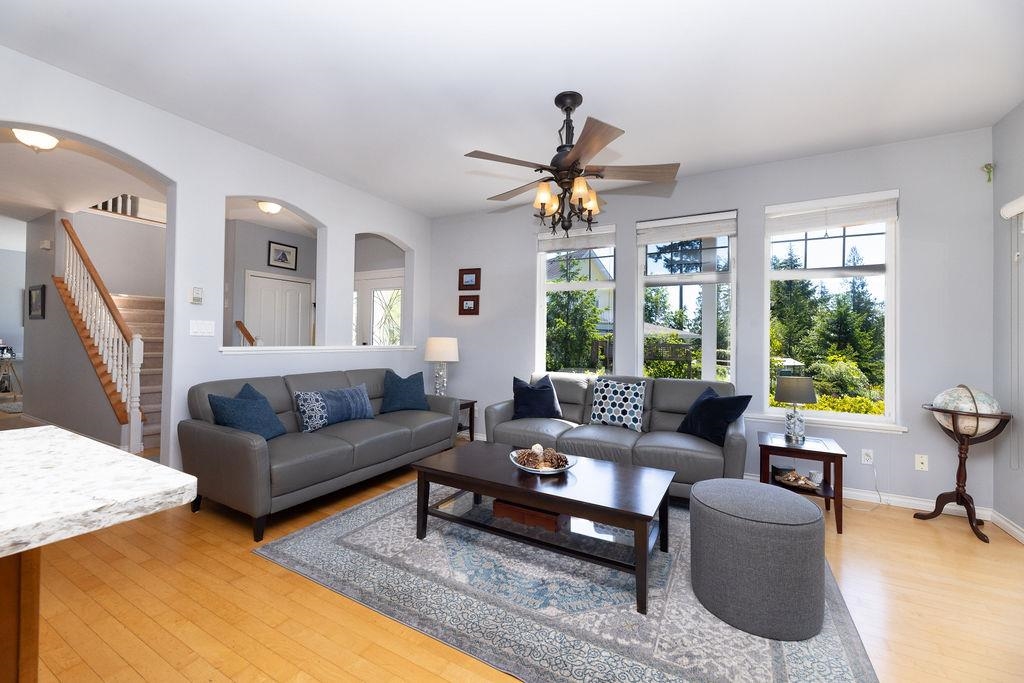 Breakfast Nook Photo of 4247 Johnston Heights Drive, Garden Bay, BC