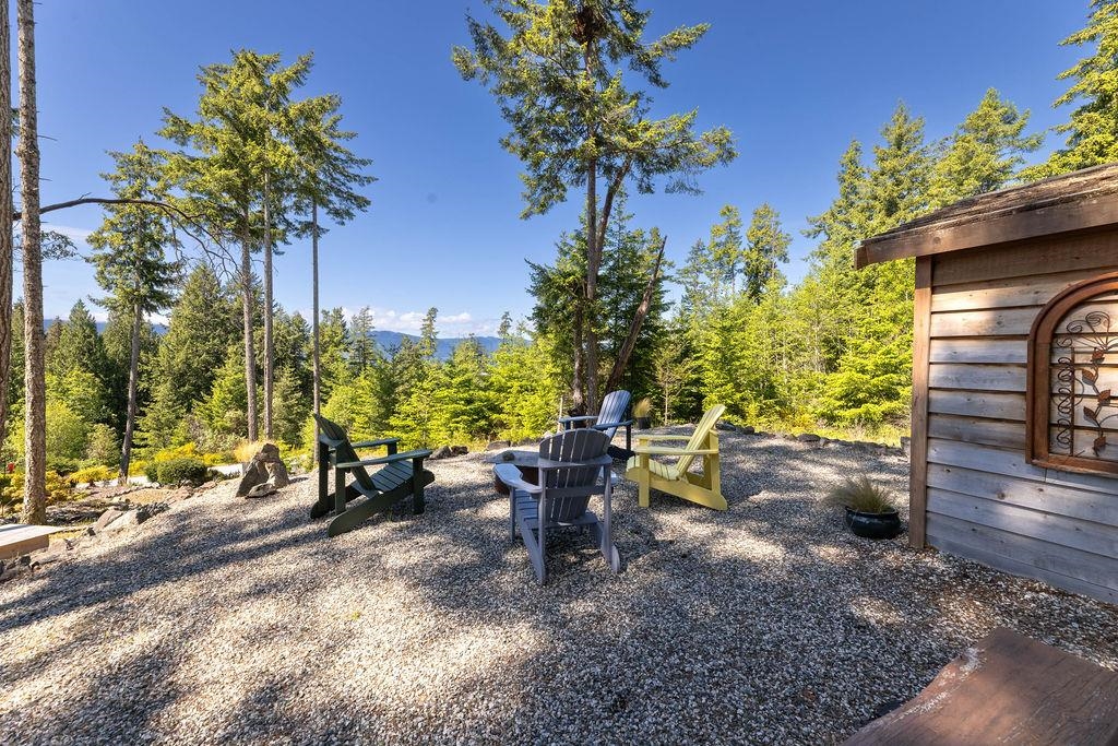 Garden / Landscaping Photo of 4247 Johnston Heights Drive, Garden Bay, BC