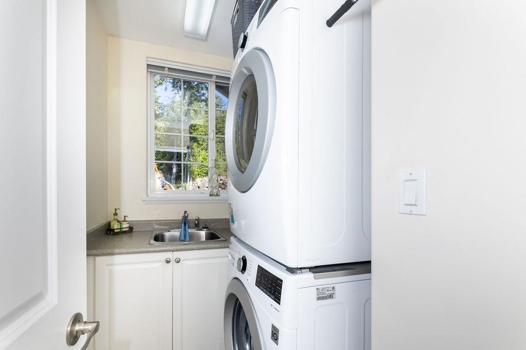 Office / Den Photo of 4247 Johnston Heights Drive, Garden Bay, BC