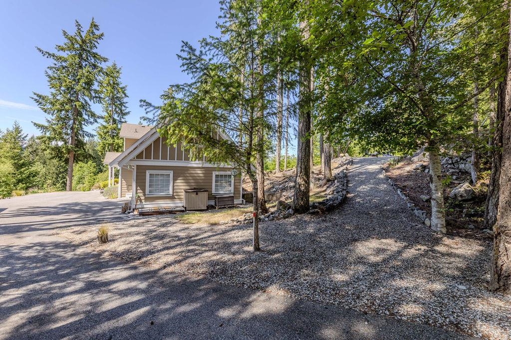 Outdoor Kitchen Photo of 4247 Johnston Heights Drive, Garden Bay, BC