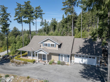 4247 Johnston Heights Drive, Garden Bay, BC, Garden Bay — Single Family Residence for sale