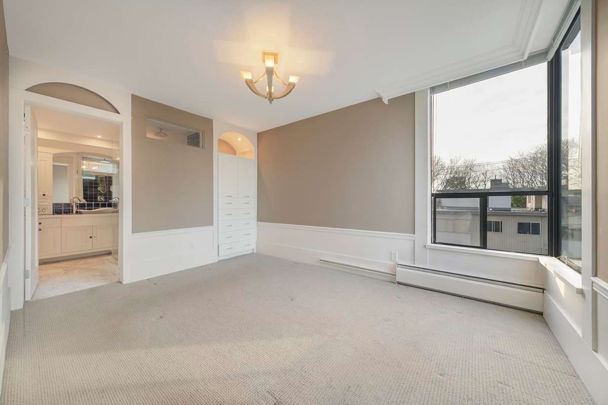 Primary Bedroom Photo of 501 2370 W 2nd Avenue, Vancouver, BC
