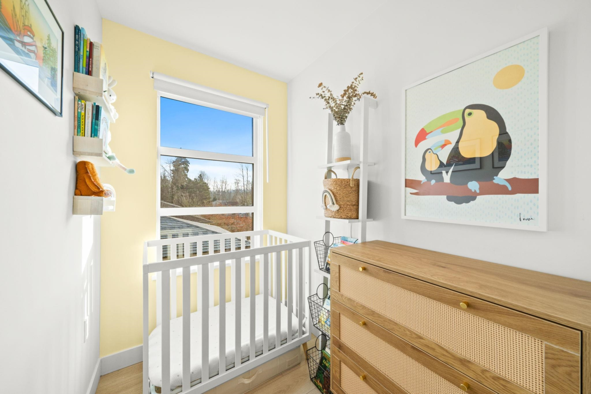 Loft / Bonus Room Photo of 303 1519 Crown Street, North Vancouver, BC