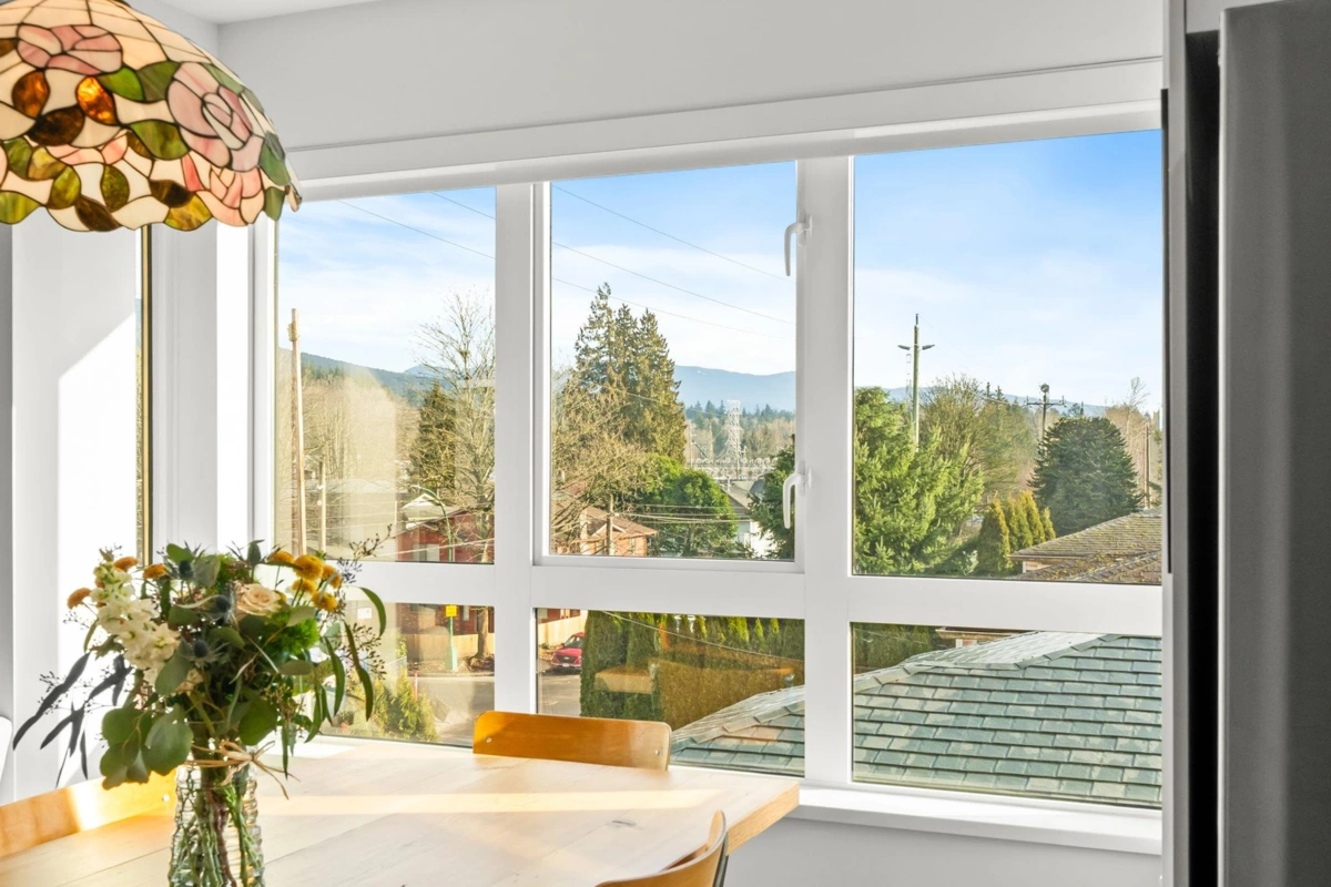 Mudroom Photo of 303 1519 Crown Street, North Vancouver, BC