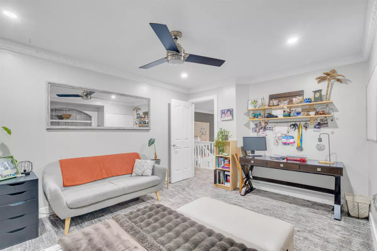 Backyard Photo of 15656 92a Avenue, Surrey, BC