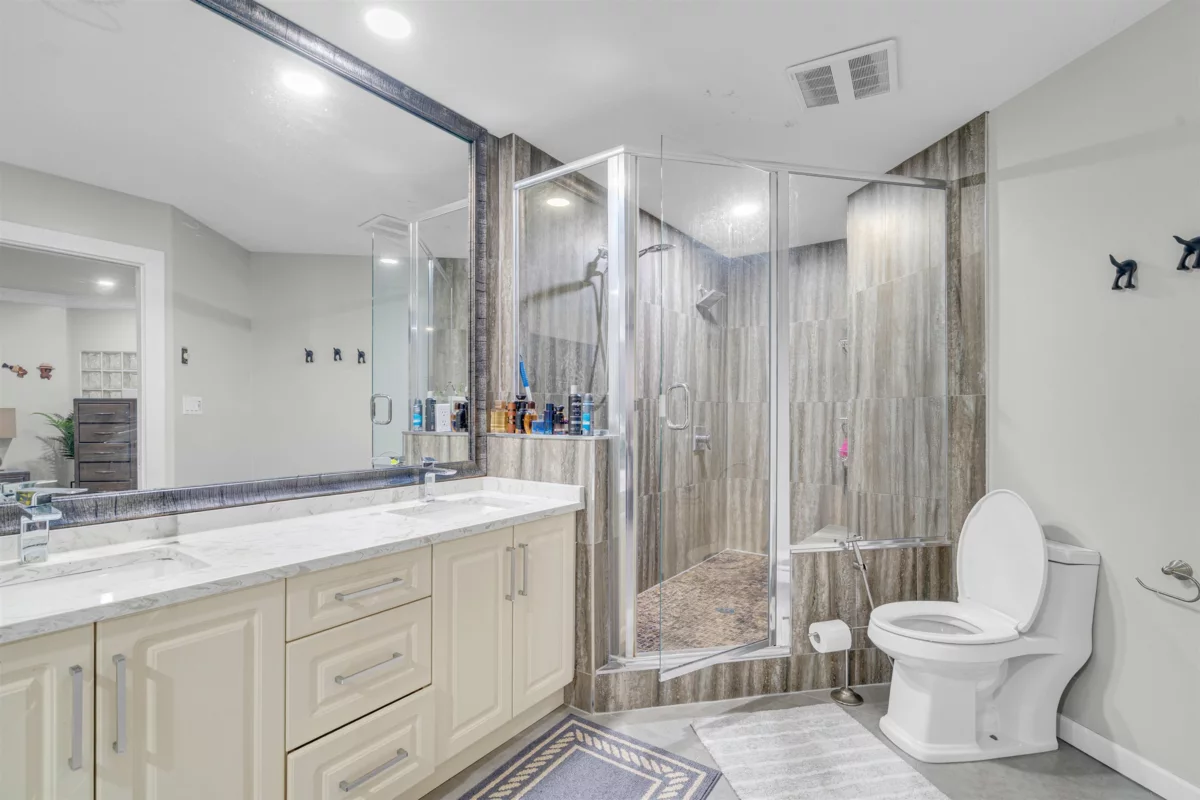 Garage Interior Photo of 15656 92a Avenue, Surrey, BC