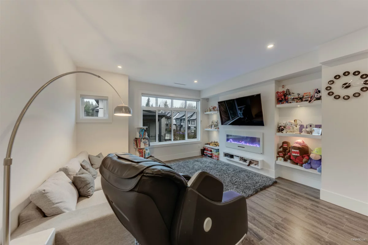 Family Room Photo of 29 15177 60 Avenue, Surrey, BC