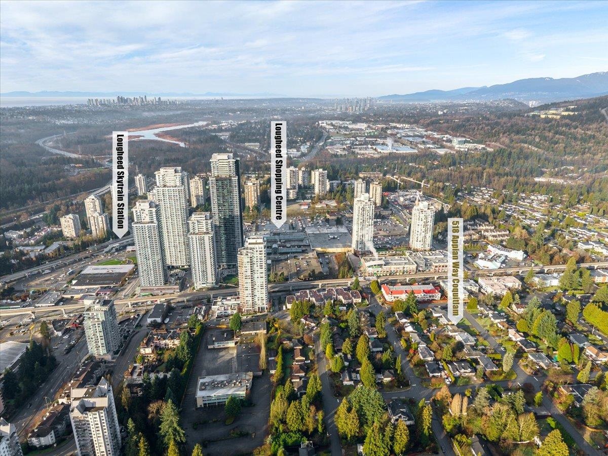 Kitchen Island Photo of 518 Appian Way, Coquitlam, BC