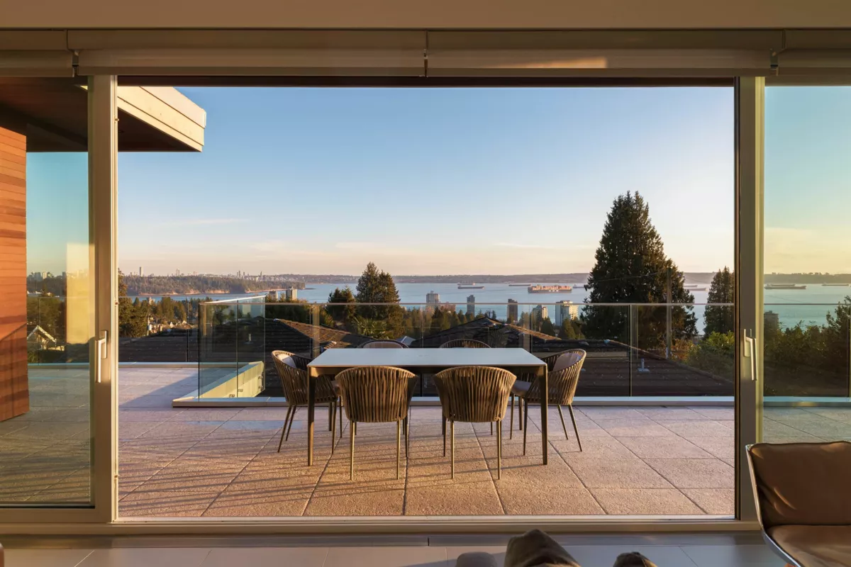 Living Room Photo of 1715 22nd Street, West Vancouver, BC