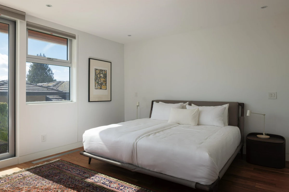 Staircase Photo of 1715 22nd Street, West Vancouver, BC