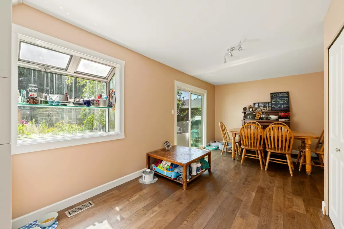 Bedroom 3 Photo of 20820 51 Avenue, Langley, BC