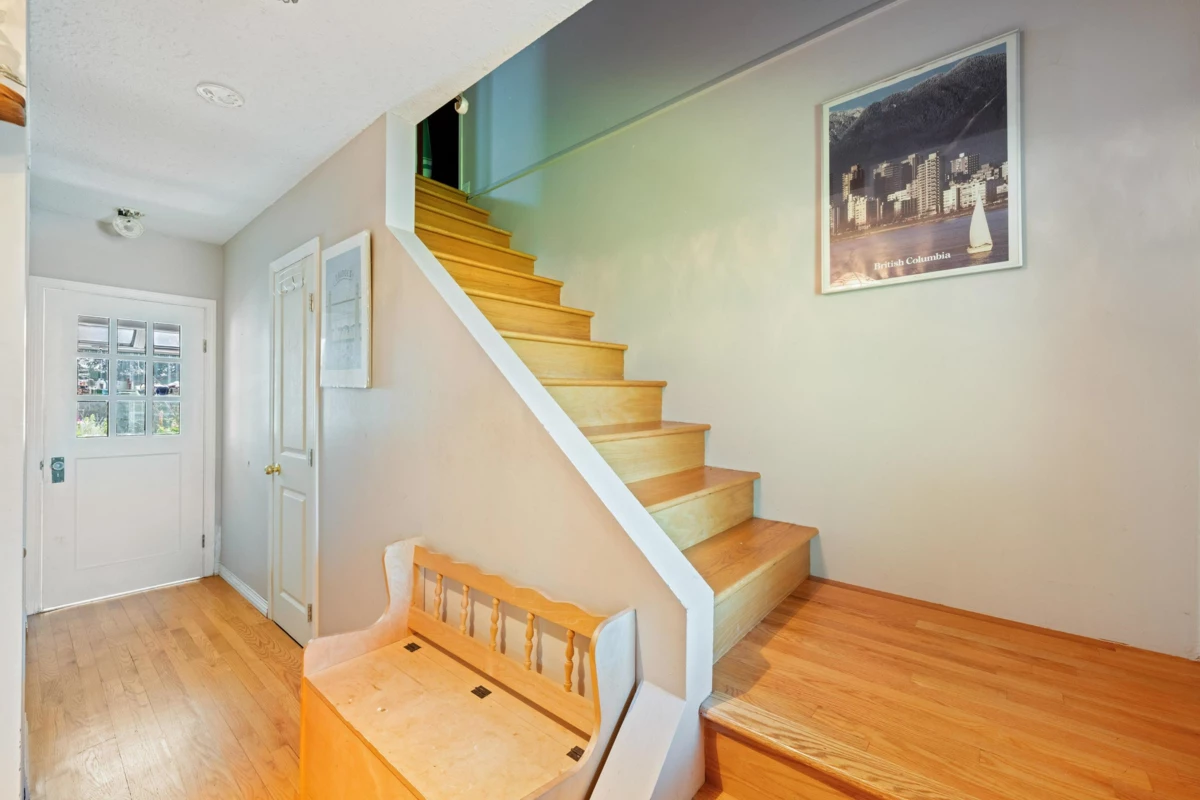 Office / Den Photo of 20820 51 Avenue, Langley, BC