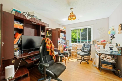 Breakfast Nook Photo of 20820 51 Avenue, Langley, BC