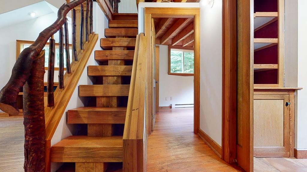 Guest Bathroom Photo of 722 West Bay Road, Gambier Island, BC