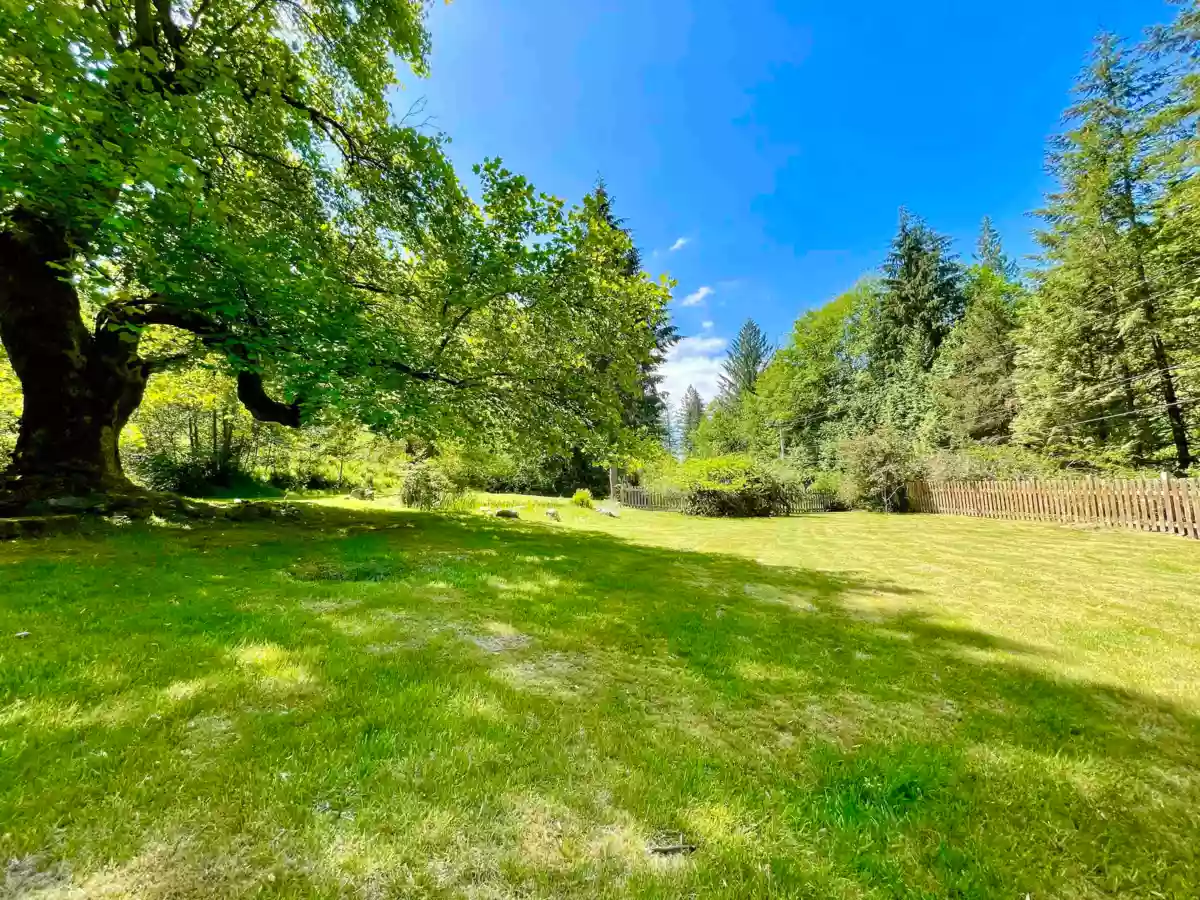 Kitchen Photo of 722 West Bay Road, Gambier Island, BC